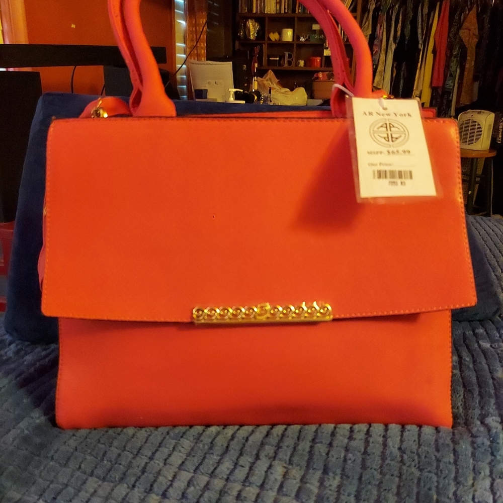 NEW AR New York Pink Handbag